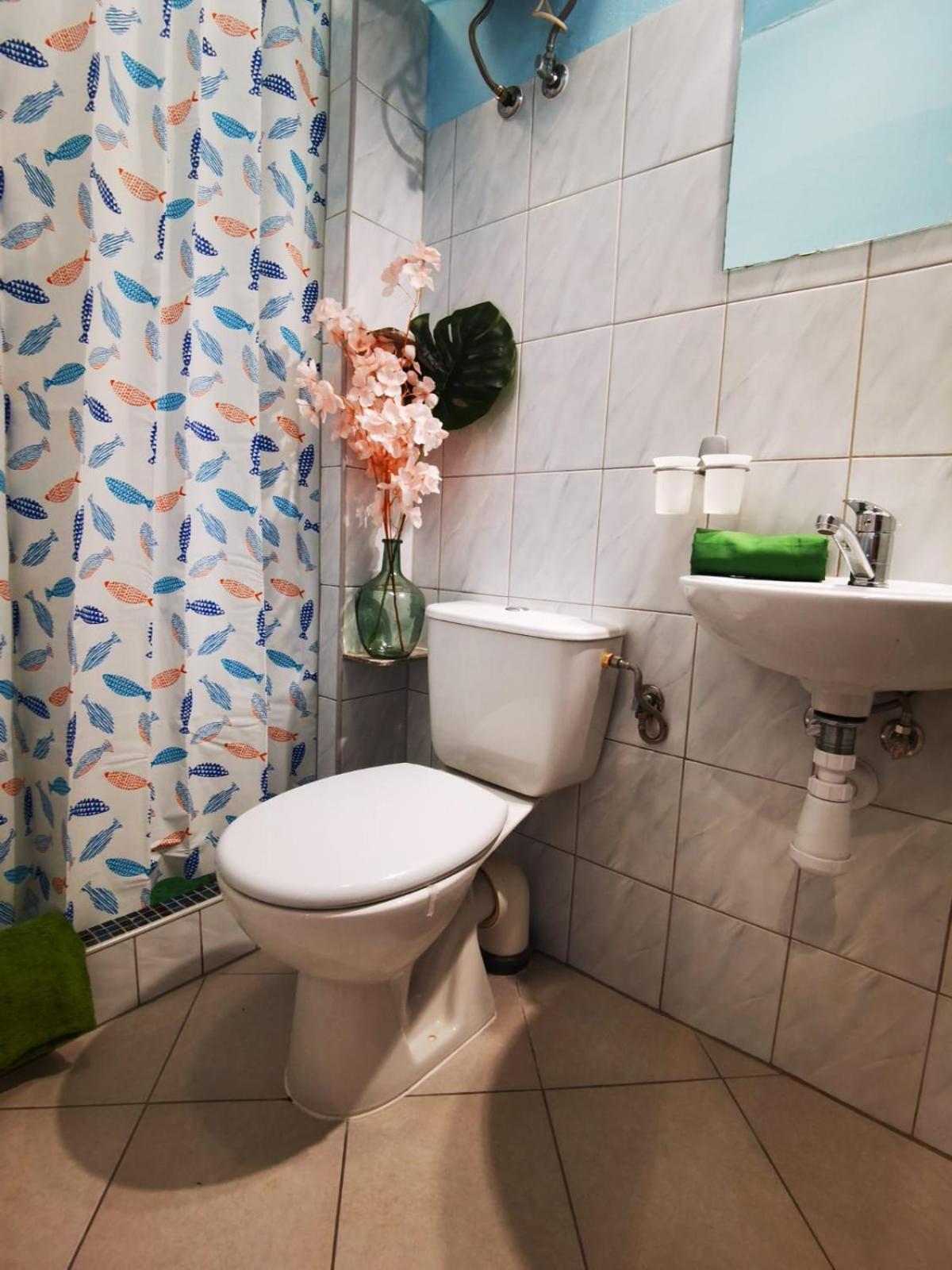 Wynajem Apartamentow I Pokoi. Ustronie Morskie Exteriör bild