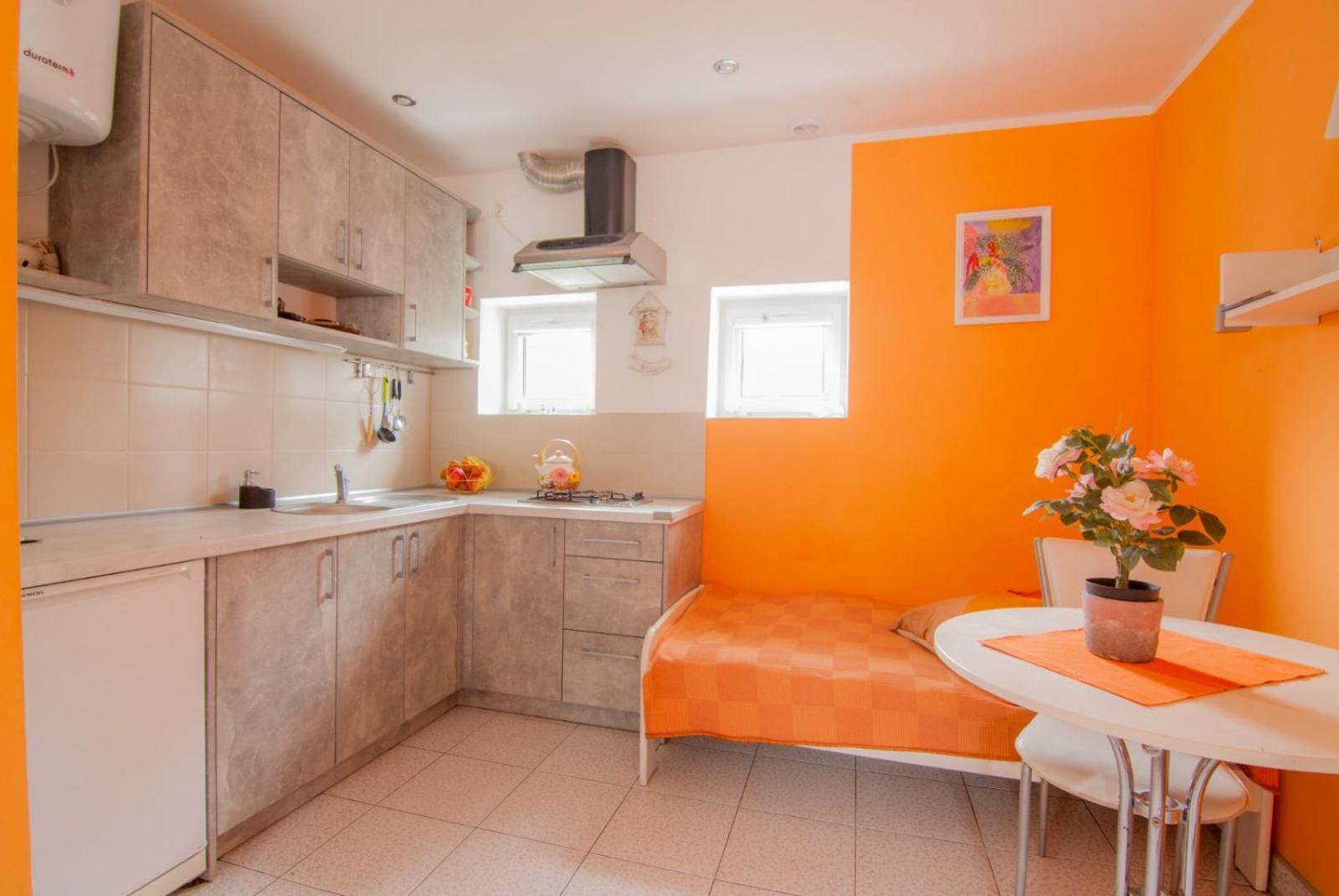 Wynajem Apartamentow I Pokoi. Ustronie Morskie Exteriör bild